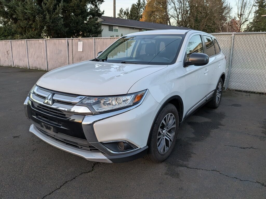 2016 Mitsubishi Outlander ES Milwaukie OR