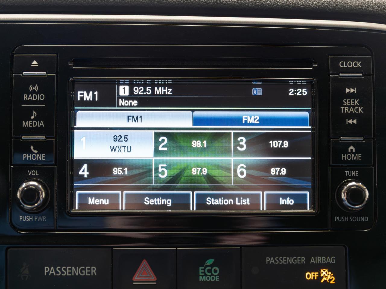 2016 Mitsubishi Outlander SE AWD 7-Passenger Cranberry PA