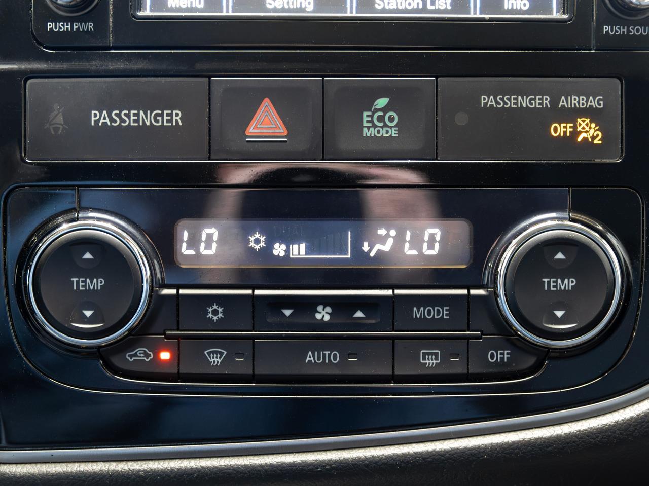 2016 Mitsubishi Outlander SE AWD 7-Passenger Cranberry PA