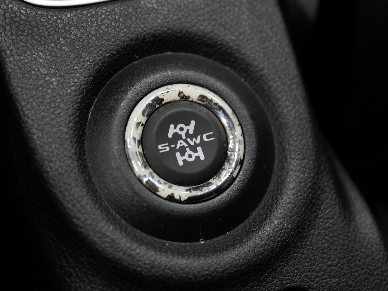 2016 Mitsubishi Outlander SE AWD 7-Passenger Cranberry PA