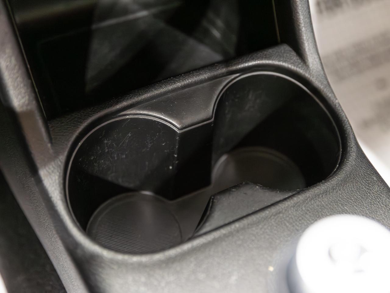 2016 Mitsubishi Outlander SE AWD 7-Passenger Cranberry PA