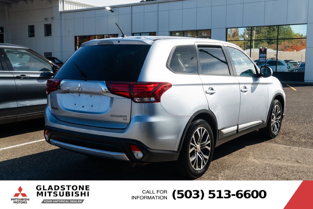2016 Mitsubishi Outlander SE Milwaukie OR
