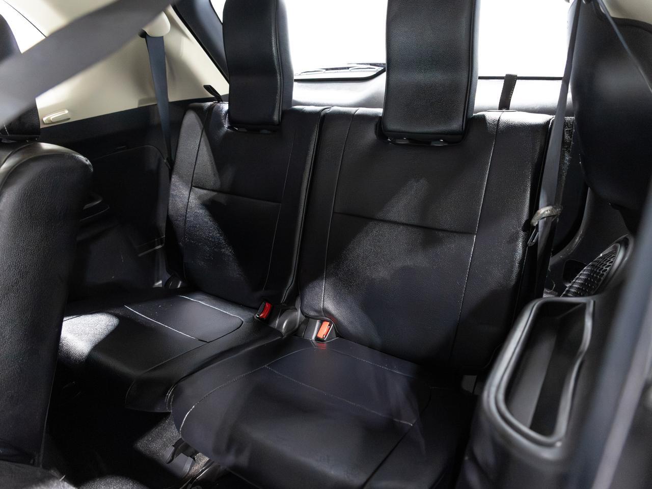 2016 Mitsubishi Outlander SEL AWD 7-Passenger Cranberry PA