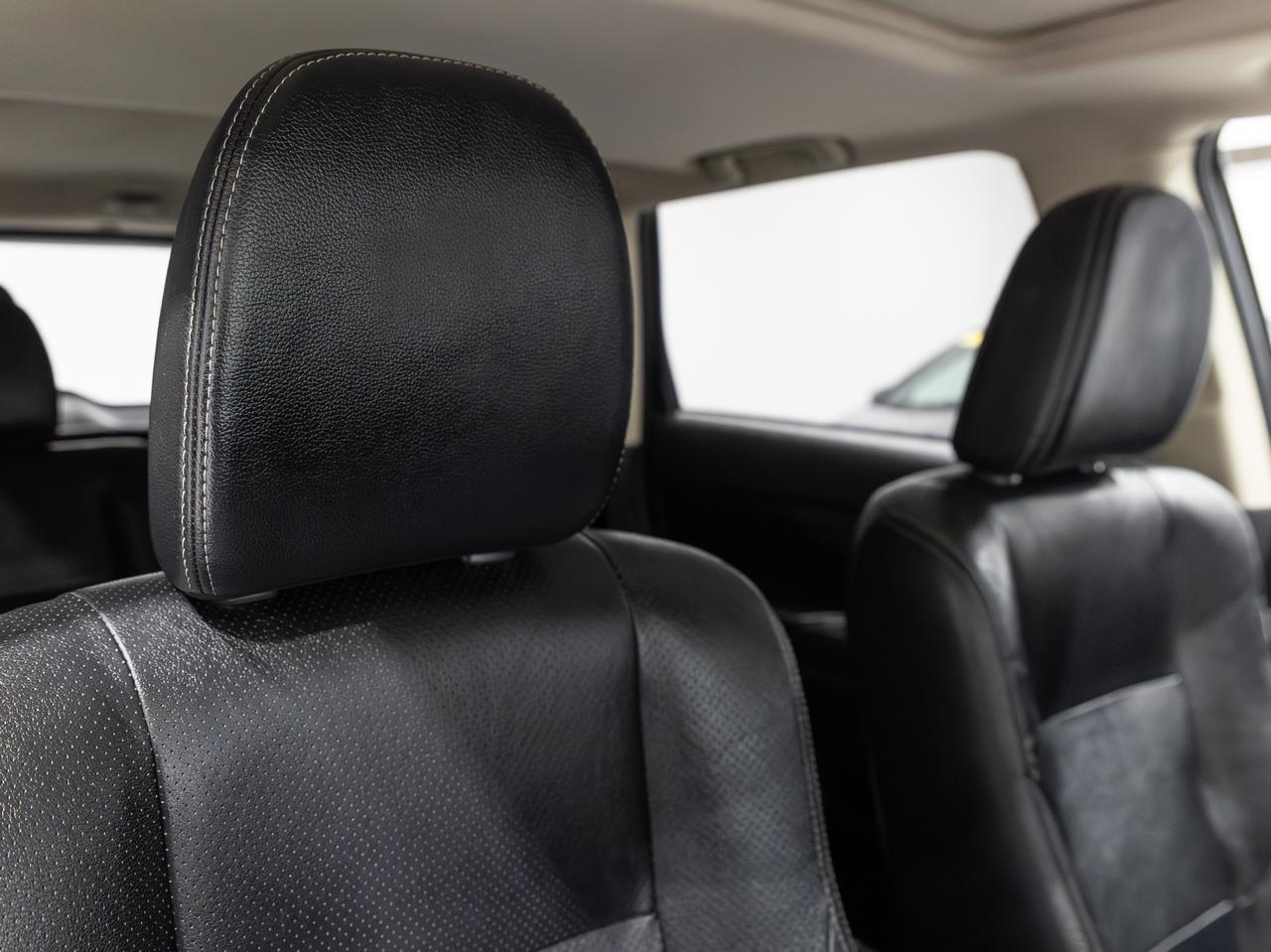 2016 Mitsubishi Outlander SEL AWD 7-Passenger Cranberry PA