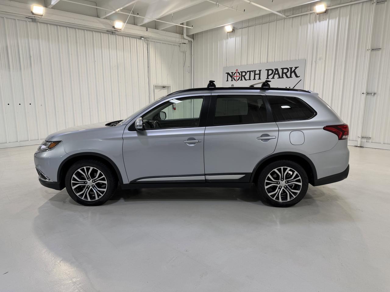 2016 Mitsubishi Outlander SEL