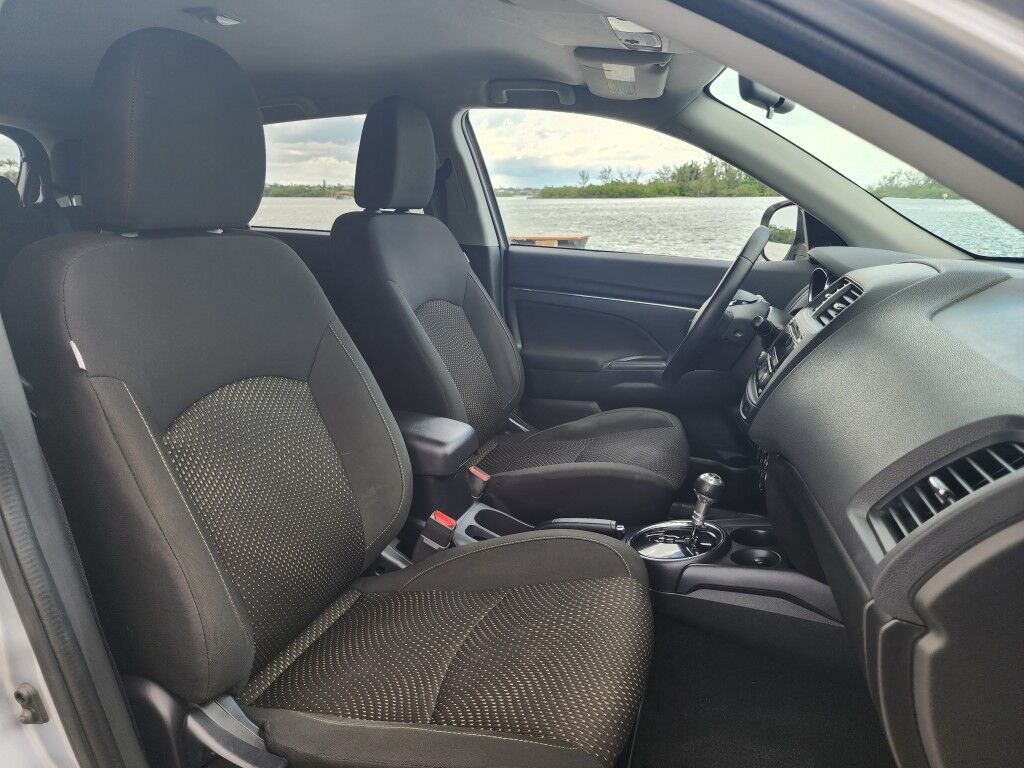 2016 Mitsubishi Outlander Sport 2.4 ES~BLUETOOTH~LOW MILES~CRUISE CONTROL~ELECTRONIC BRAKING SYSTEM~SAFETY BRAKE PEDAL SYSTEM Sarasota FL