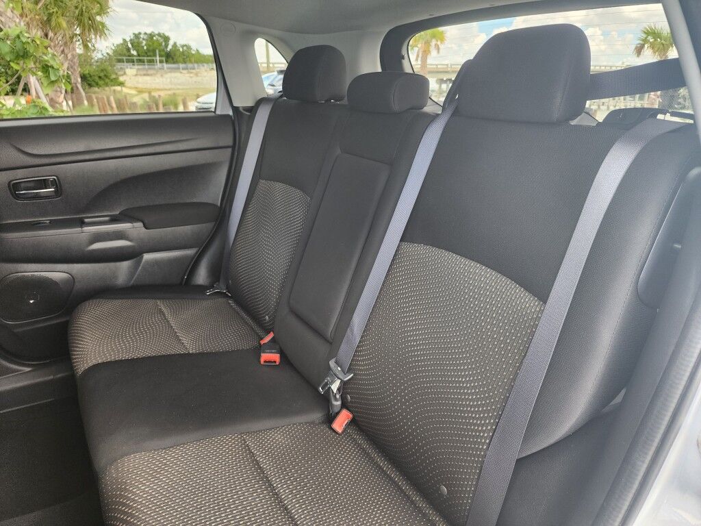 2016 Mitsubishi Outlander Sport 2.4 ES~BLUETOOTH~LOW MILES~CRUISE CONTROL~ELECTRONIC BRAKING SYSTEM~SAFETY BRAKE PEDAL SYSTEM Sarasota FL