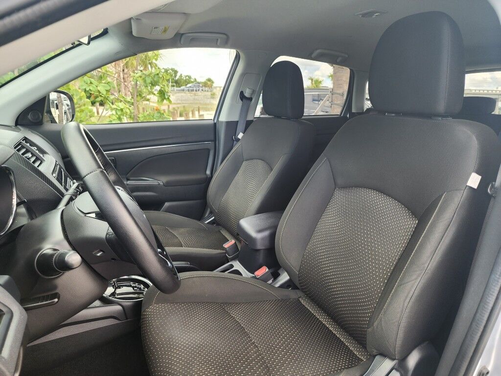 2016 Mitsubishi Outlander Sport 2.4 ES~BLUETOOTH~LOW MILES~CRUISE CONTROL~ELECTRONIC BRAKING SYSTEM~SAFETY BRAKE PEDAL SYSTEM Sarasota FL