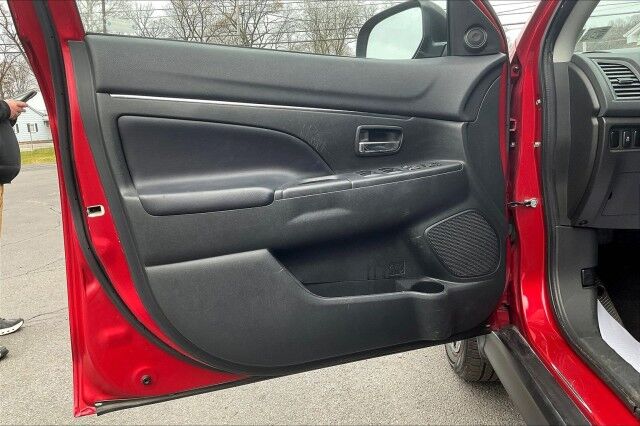 2016 Mitsubishi Outlander Sport 2.4 SEL Altoona PA