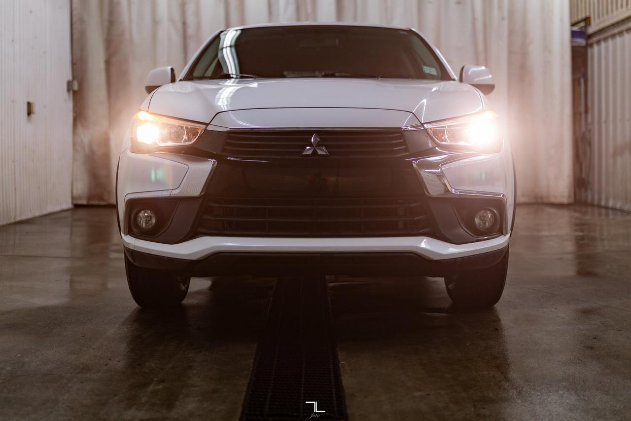 2016 Mitsubishi RVR AWD SE BCam Red Deer AB