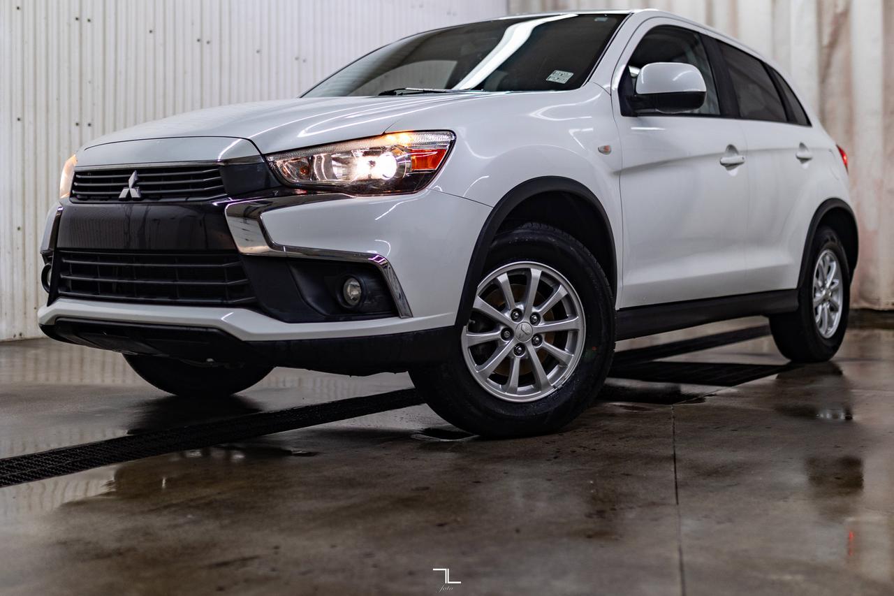 2016 Mitsubishi RVR AWD SE BCam Red Deer AB