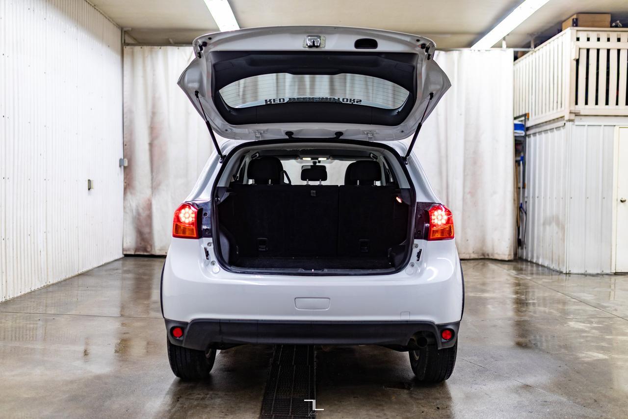 2016 Mitsubishi RVR AWD SE BCam Red Deer AB