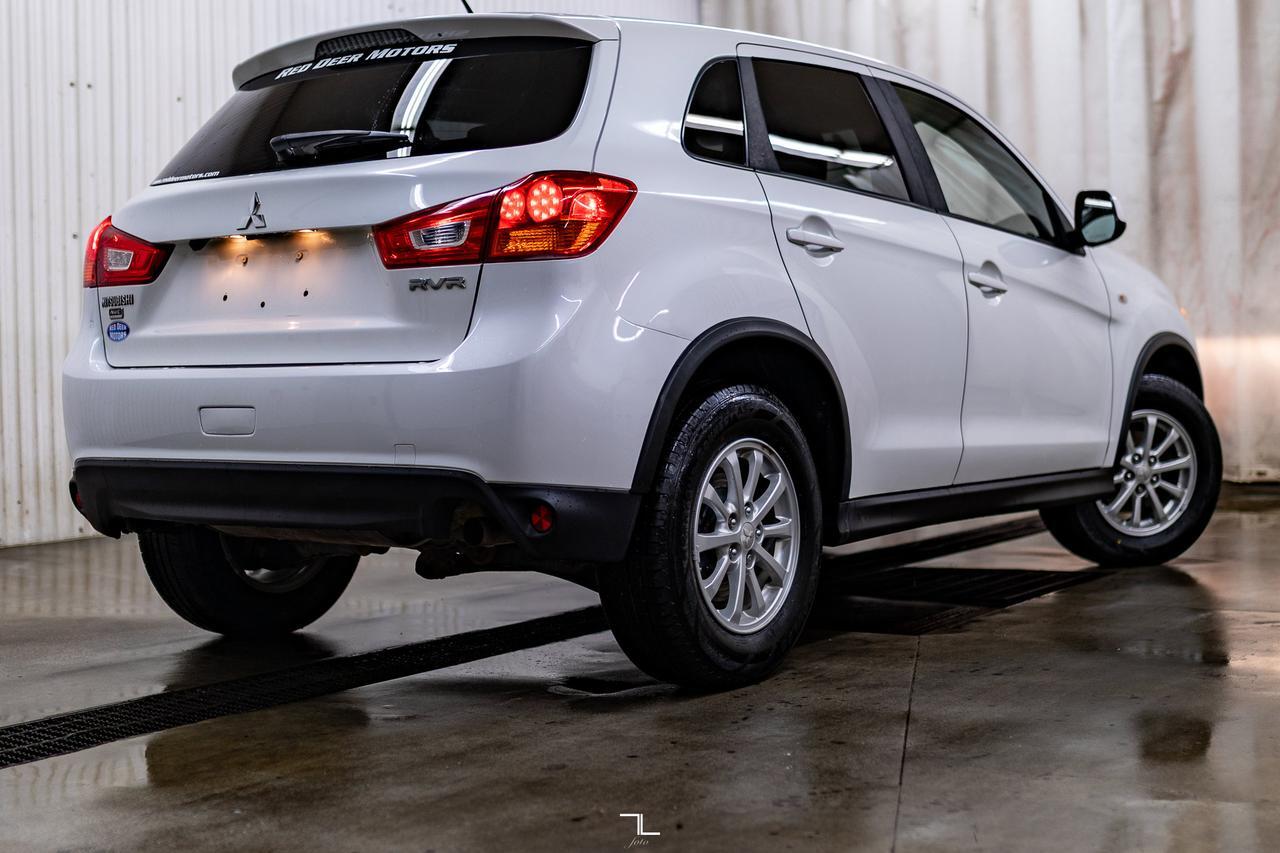 2016 Mitsubishi RVR AWD SE BCam Red Deer AB
