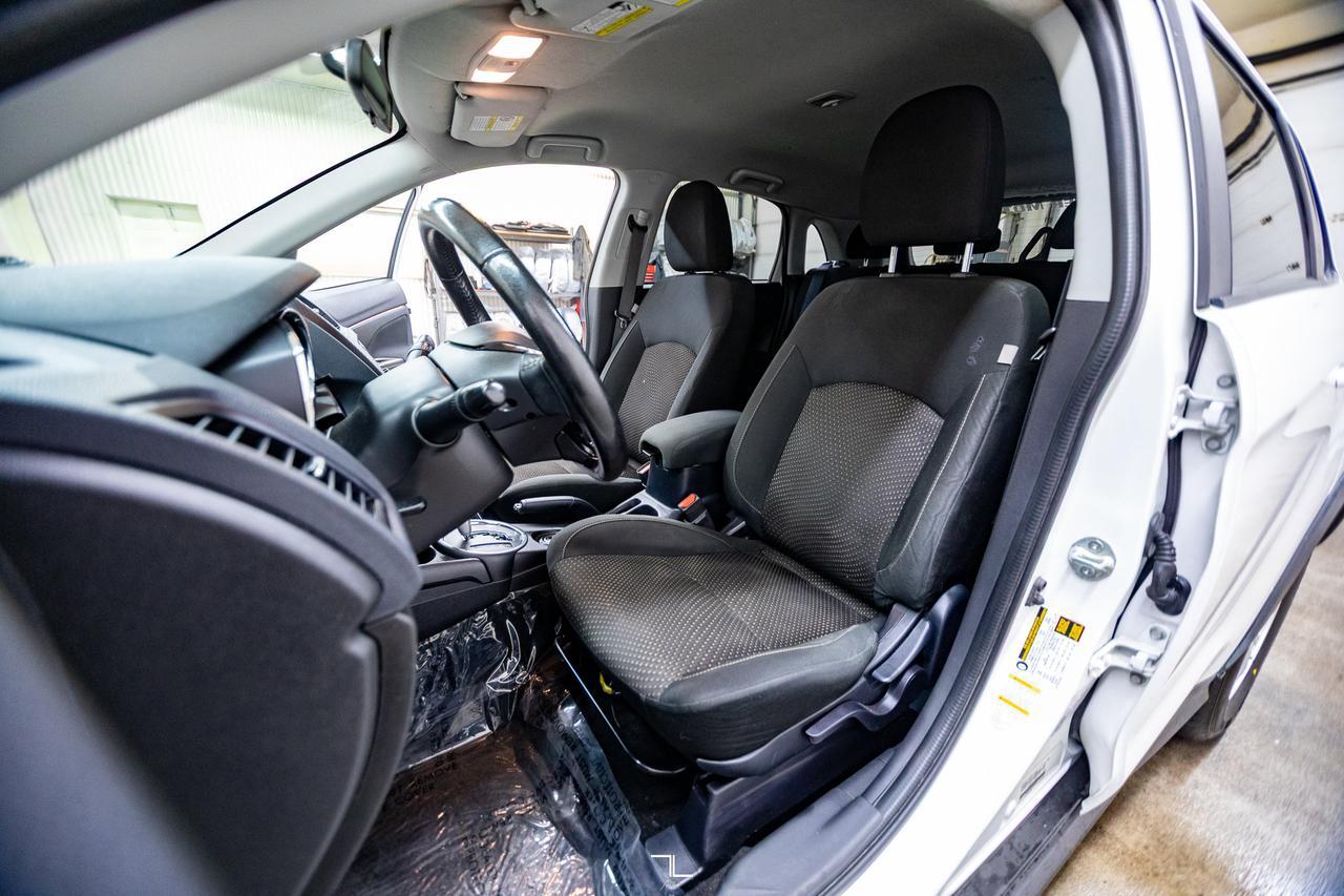 2016 Mitsubishi RVR AWD SE BCam Red Deer AB