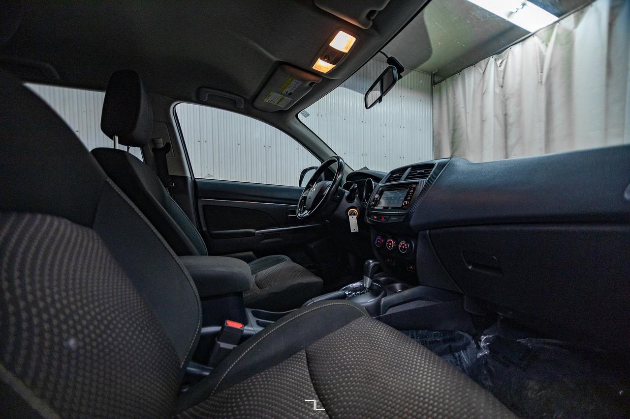 2016 Mitsubishi RVR AWD SE BCam Red Deer AB