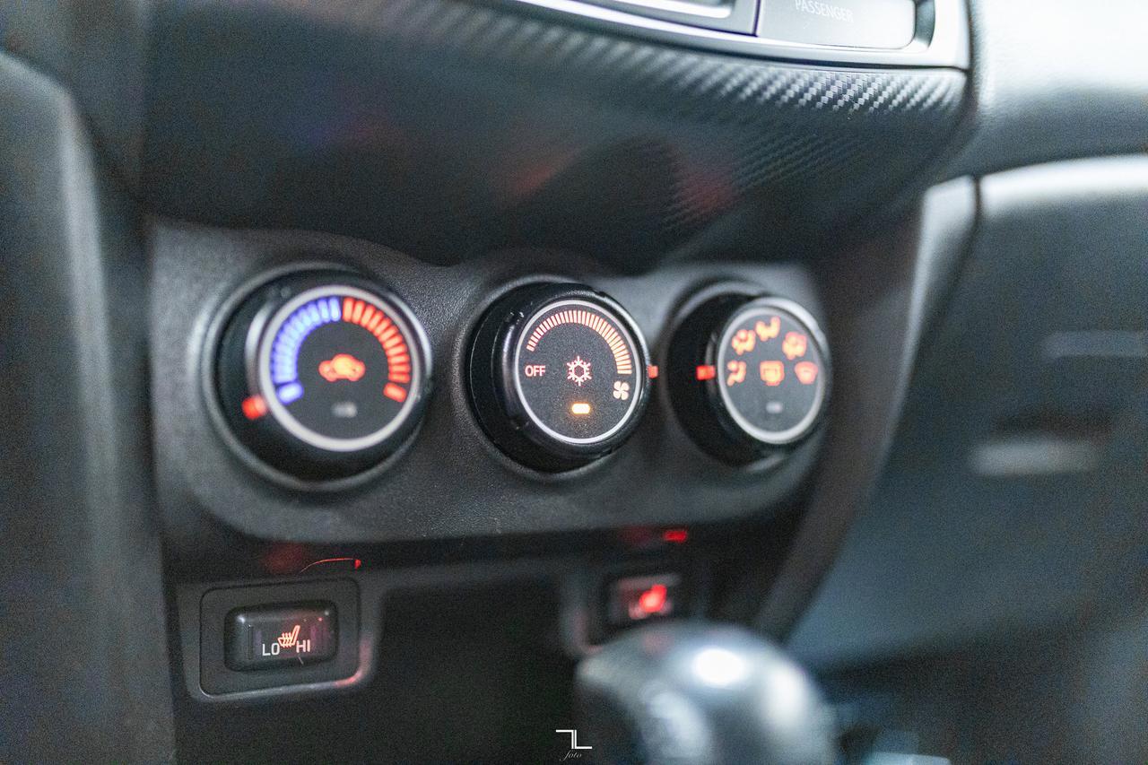 2016 Mitsubishi RVR AWD SE BCam Red Deer AB