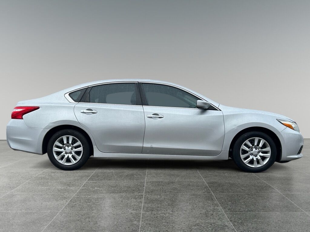 2016 NISSAN ALTIMA 2.5 Toledo OH