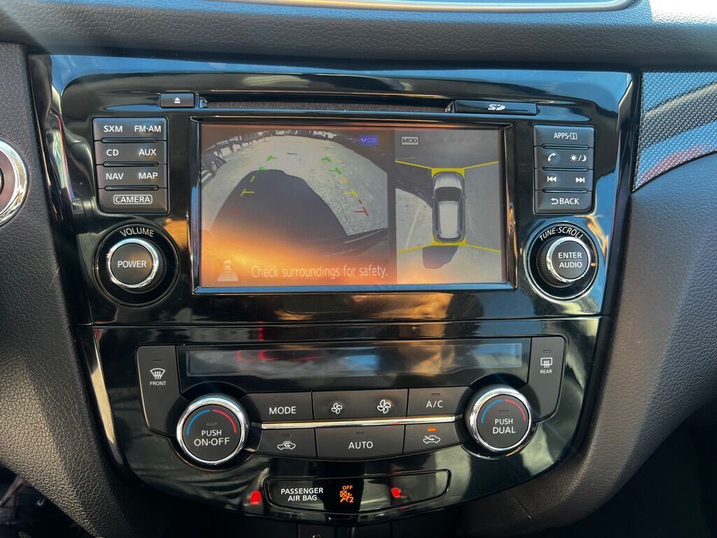 2016 NISSAN ROGUE S Des Moines WA