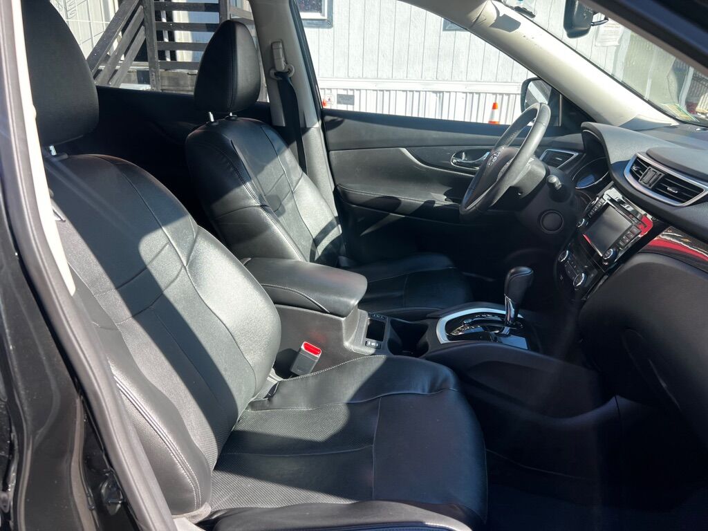 2016 NISSAN ROGUE S Des Moines WA