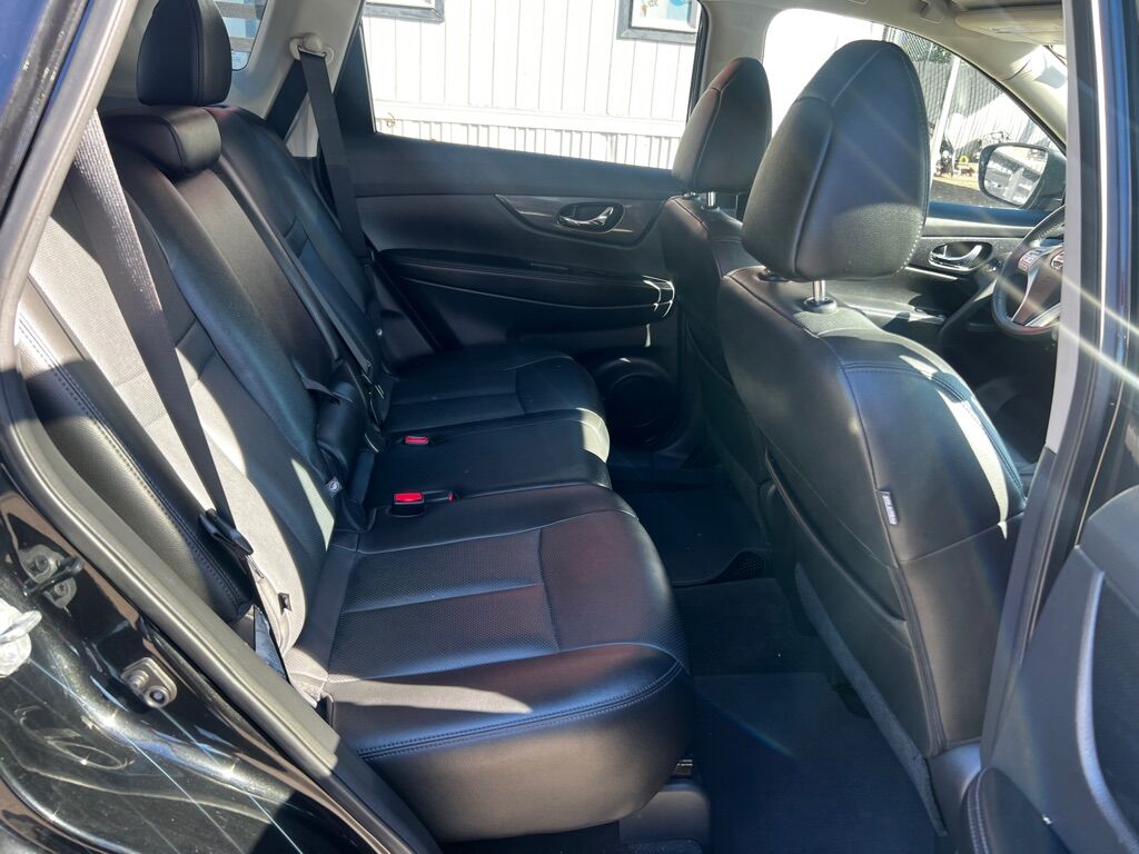 2016 NISSAN ROGUE S Des Moines WA