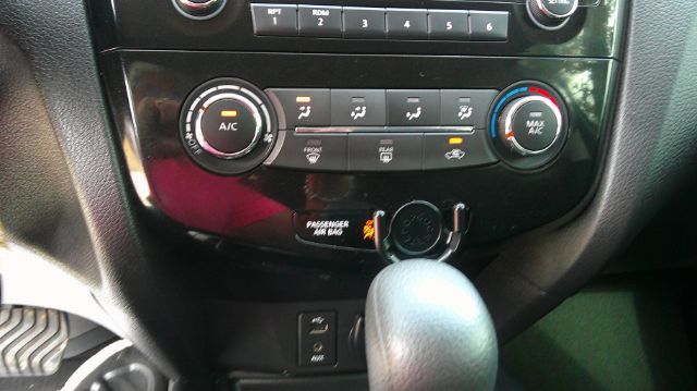 2016 NISSAN ROGUE SL San Antonio TX