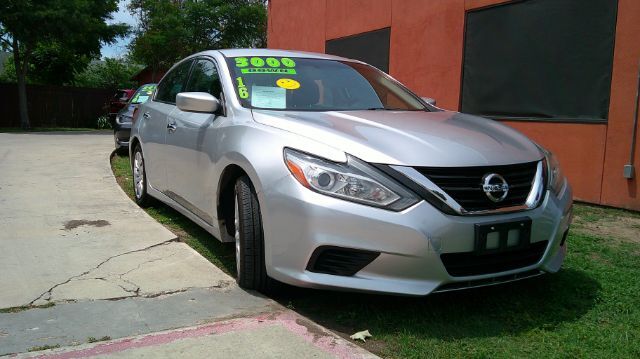 2016 Nissan Altima 2.5 S | 2.5 | 2.5 SV | 2.5 SL | 2.5 SR San Antonio TX