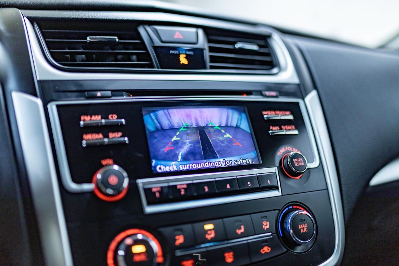 2016 Nissan Altima 2.5 S PSeat BCam Red Deer AB