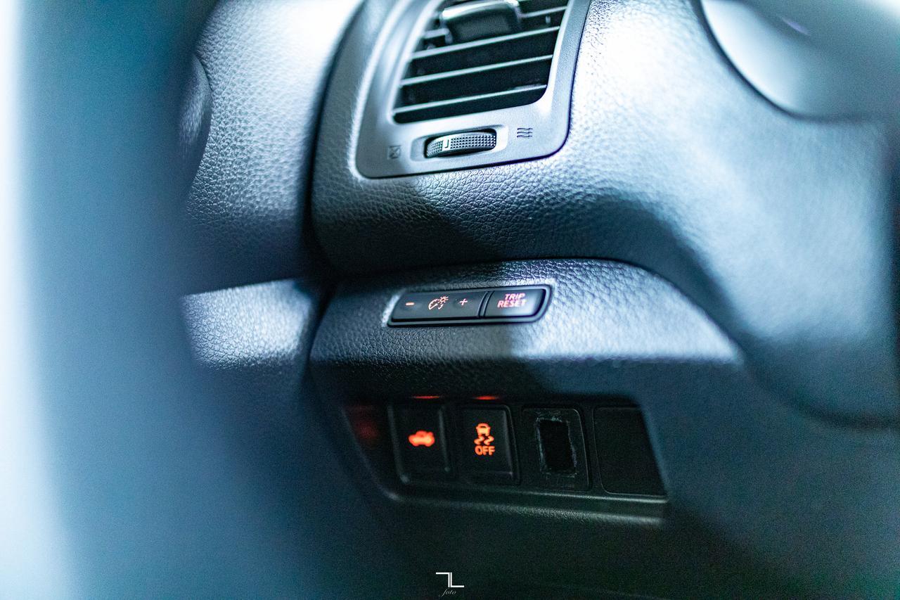 2016 Nissan Altima 2.5 S PSeat BCam Red Deer AB