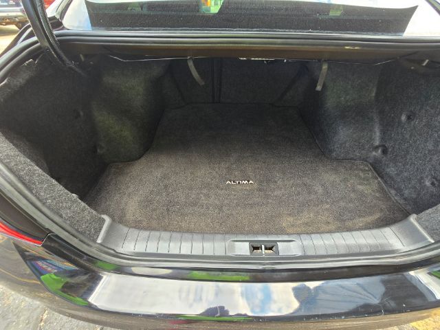 2016 Nissan Altima SL - Photo 17