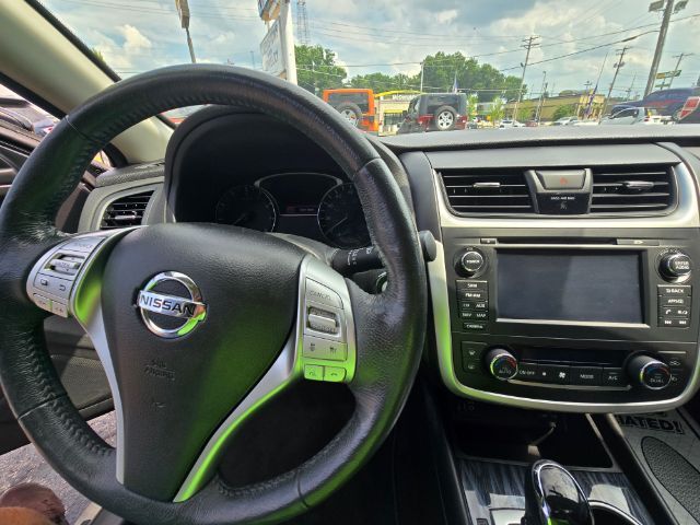 2016 Nissan Altima SL - Photo 11