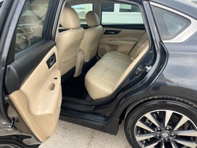 2016 Nissan Altima 2.5 SR Gainesville TX