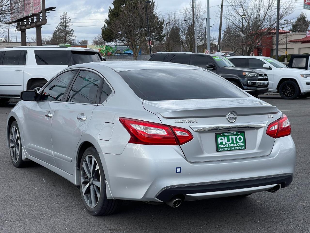2016 Nissan Altima 2.5 SR