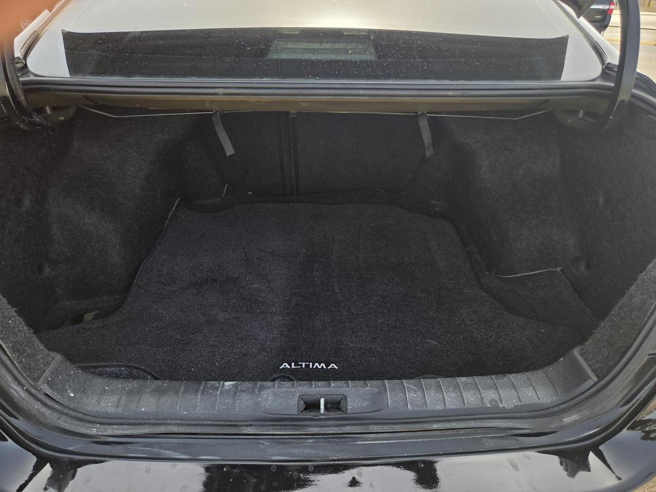 2016 Nissan Altima 4dr Sdn I4 2.5 SR Beeville TX