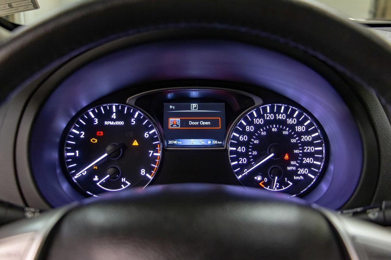 2016 Nissan Altima SL Leather Roof Nav Red Deer AB