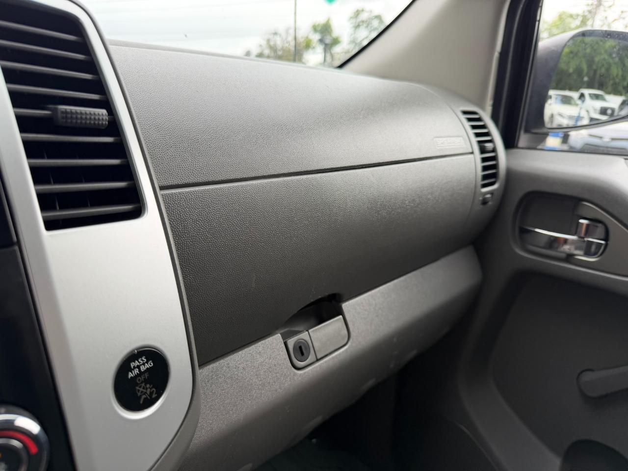 2016 Nissan Frontier 2WD Crew Cab SWB Auto S Jacksonville FL