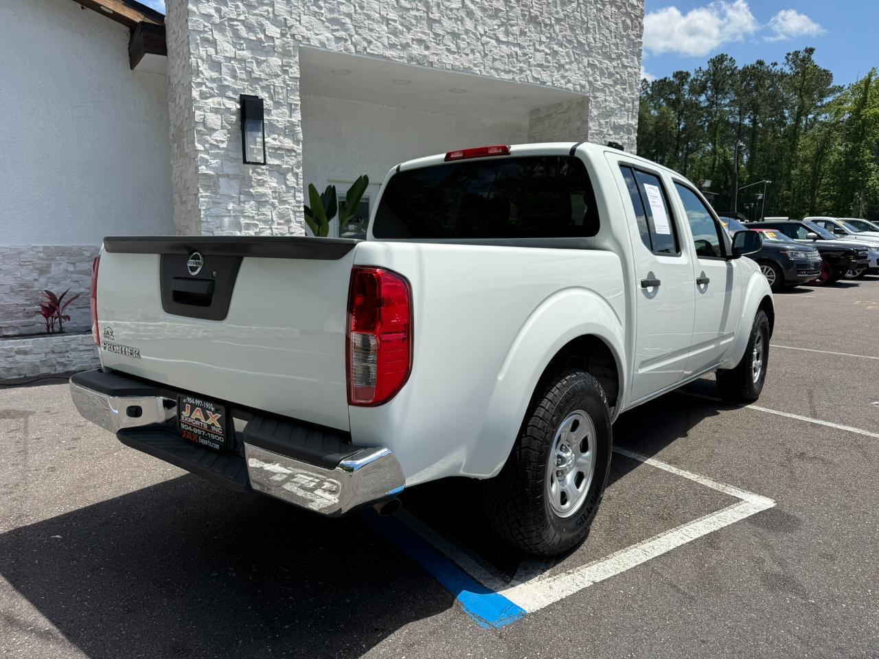 2016 Nissan Frontier 2WD Crew Cab SWB Auto S Jacksonville FL