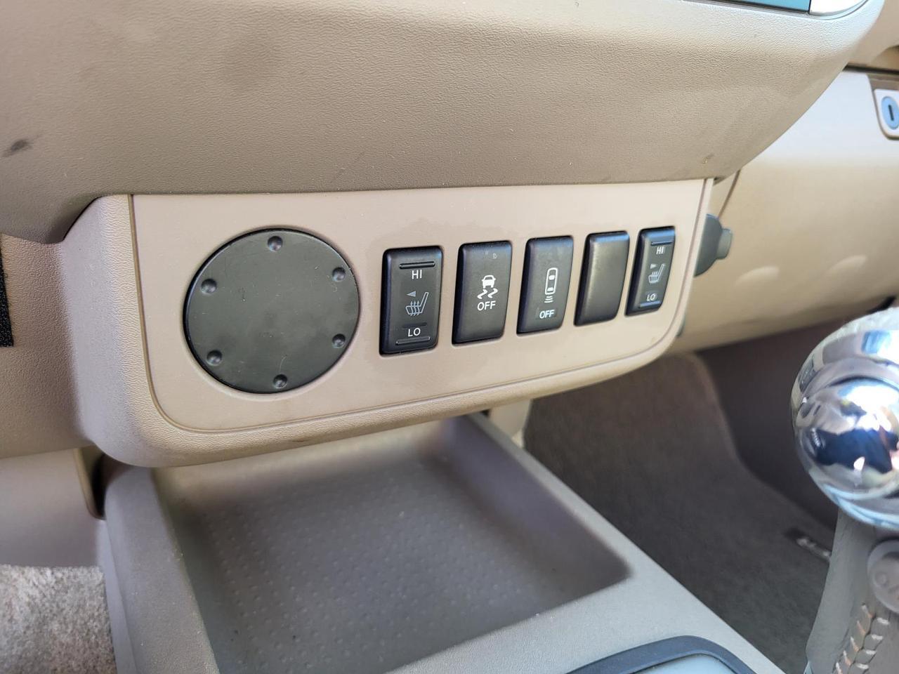 2016 Nissan Frontier 2WD Crew Cab SWB Auto SV Beeville TX