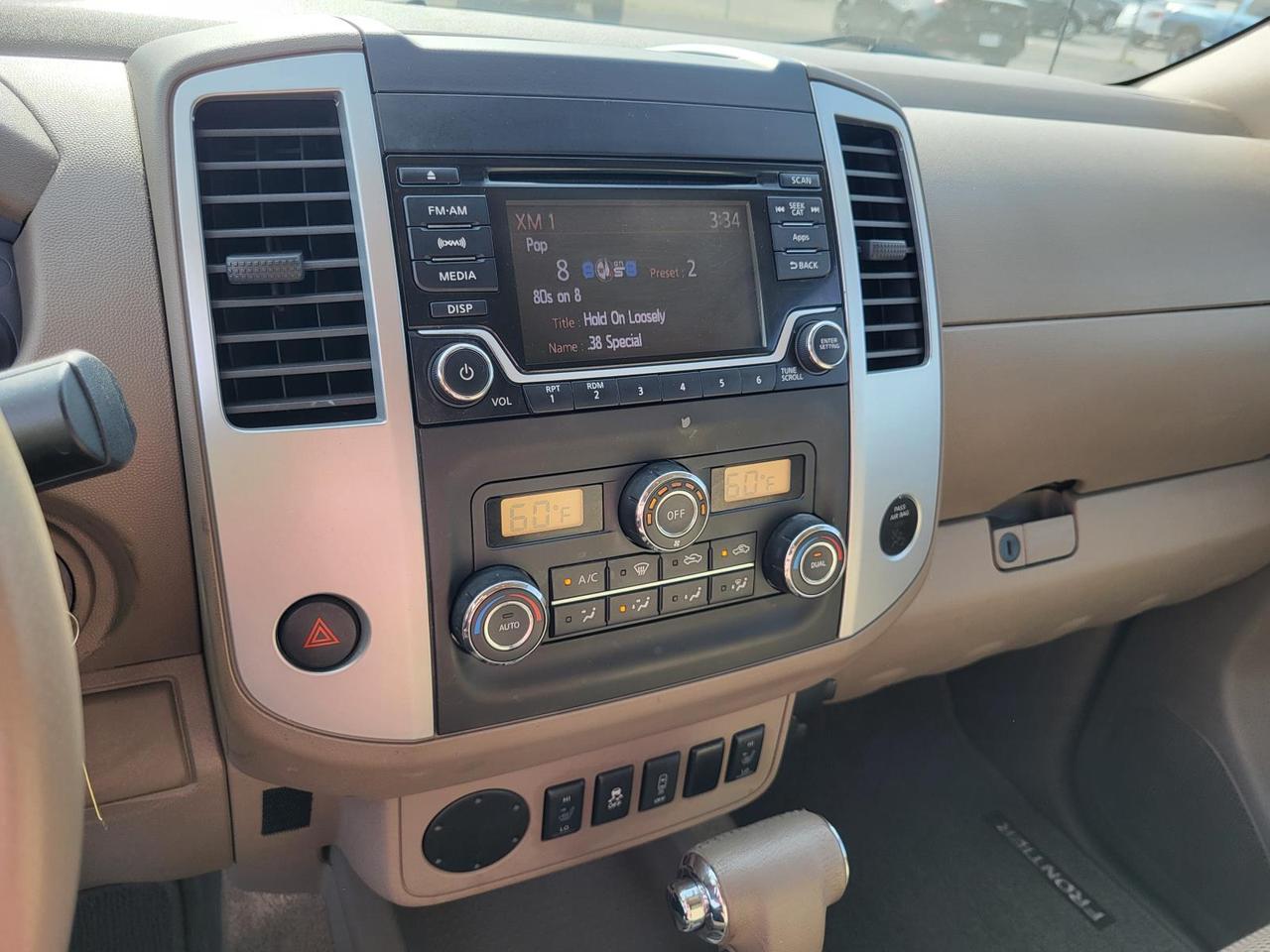 2016 Nissan Frontier 2WD Crew Cab SWB Auto SV Beeville TX