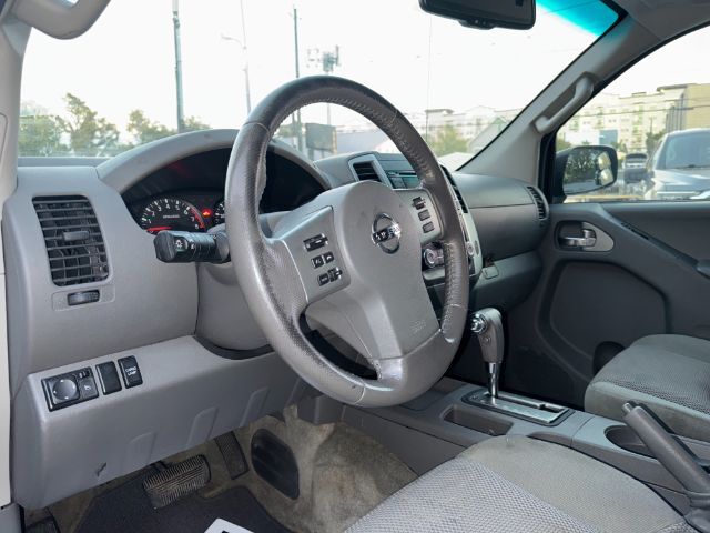 2016 Nissan Frontier S Crew Cab 5AT 2WD Houston TX