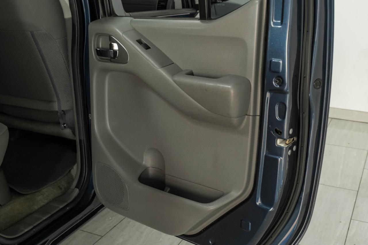 2016 Nissan Frontier SV CREW CAB 4WD V6 AUTOMATIC BLUETOOTH CRUISE CONTROL TOW HITCH Carrollton TX