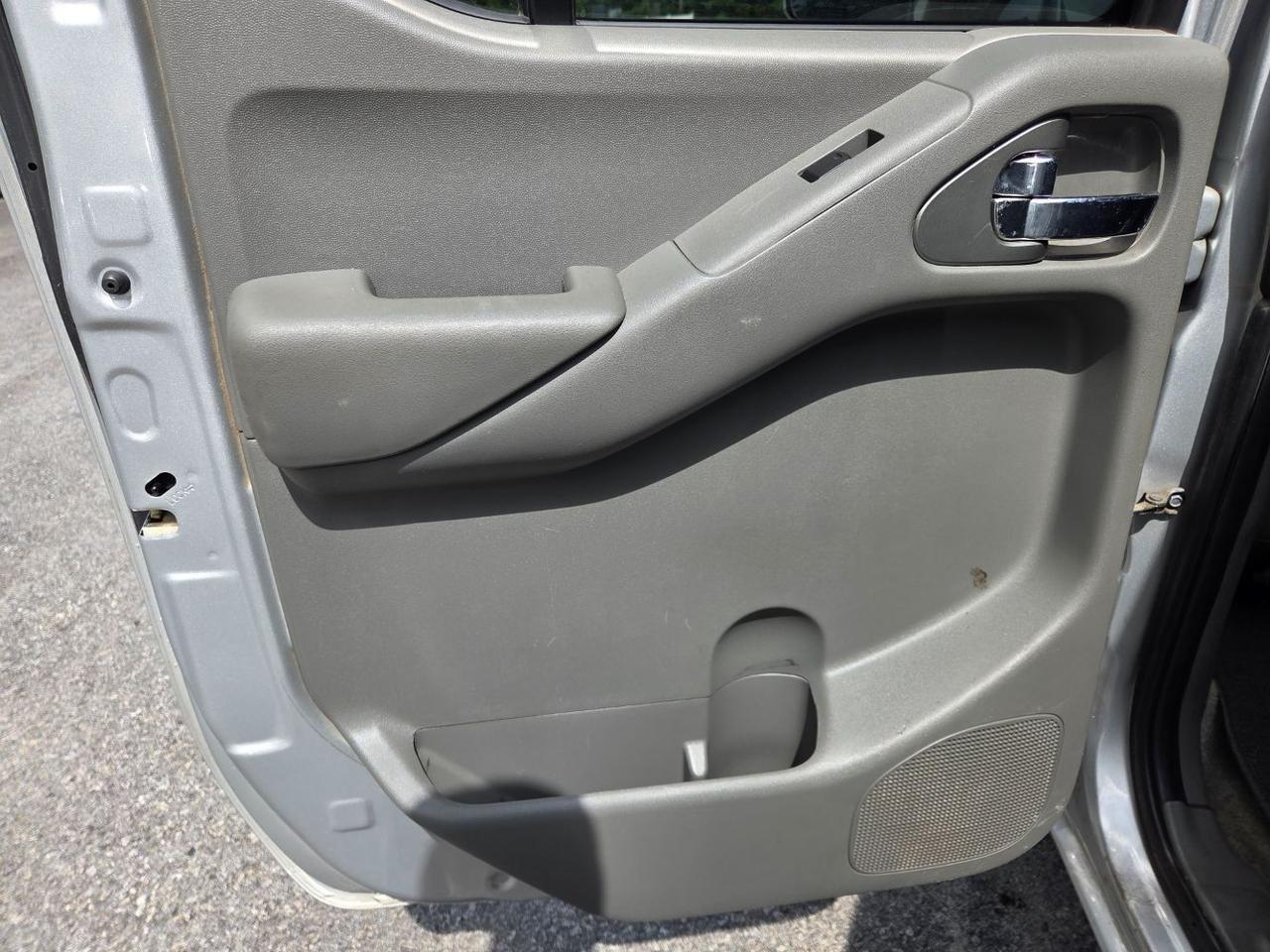 2016 Nissan Frontier SV Charlton MA