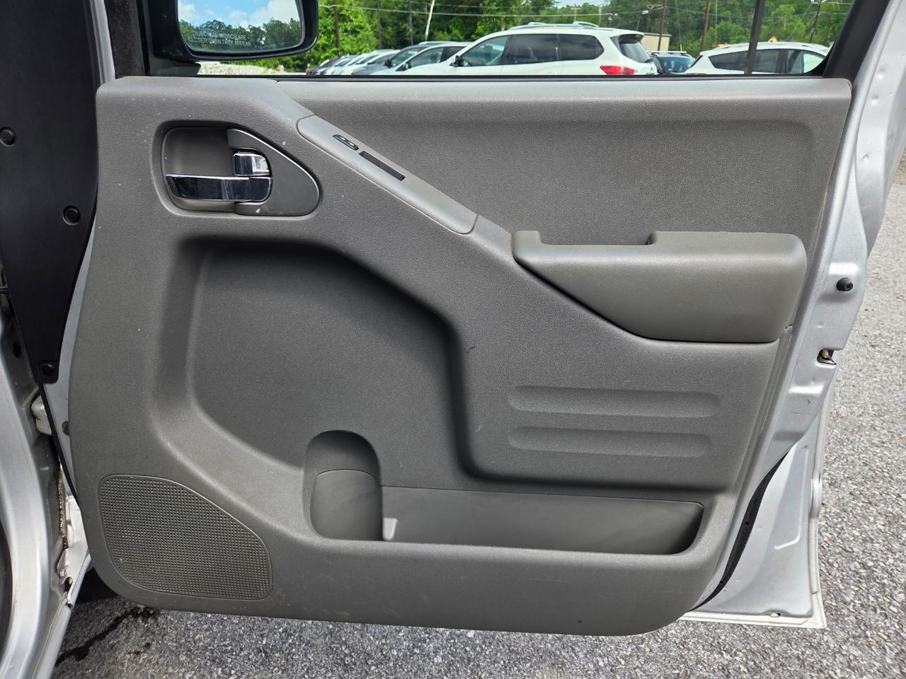 2016 Nissan Frontier SV Charlton MA