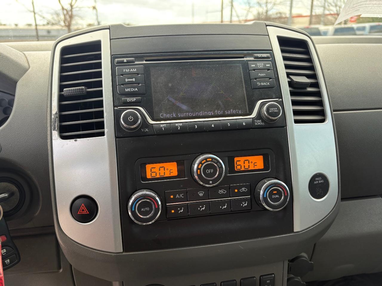 2016 Nissan Frontier SV Crew Cab LWB 5AT Austin TX