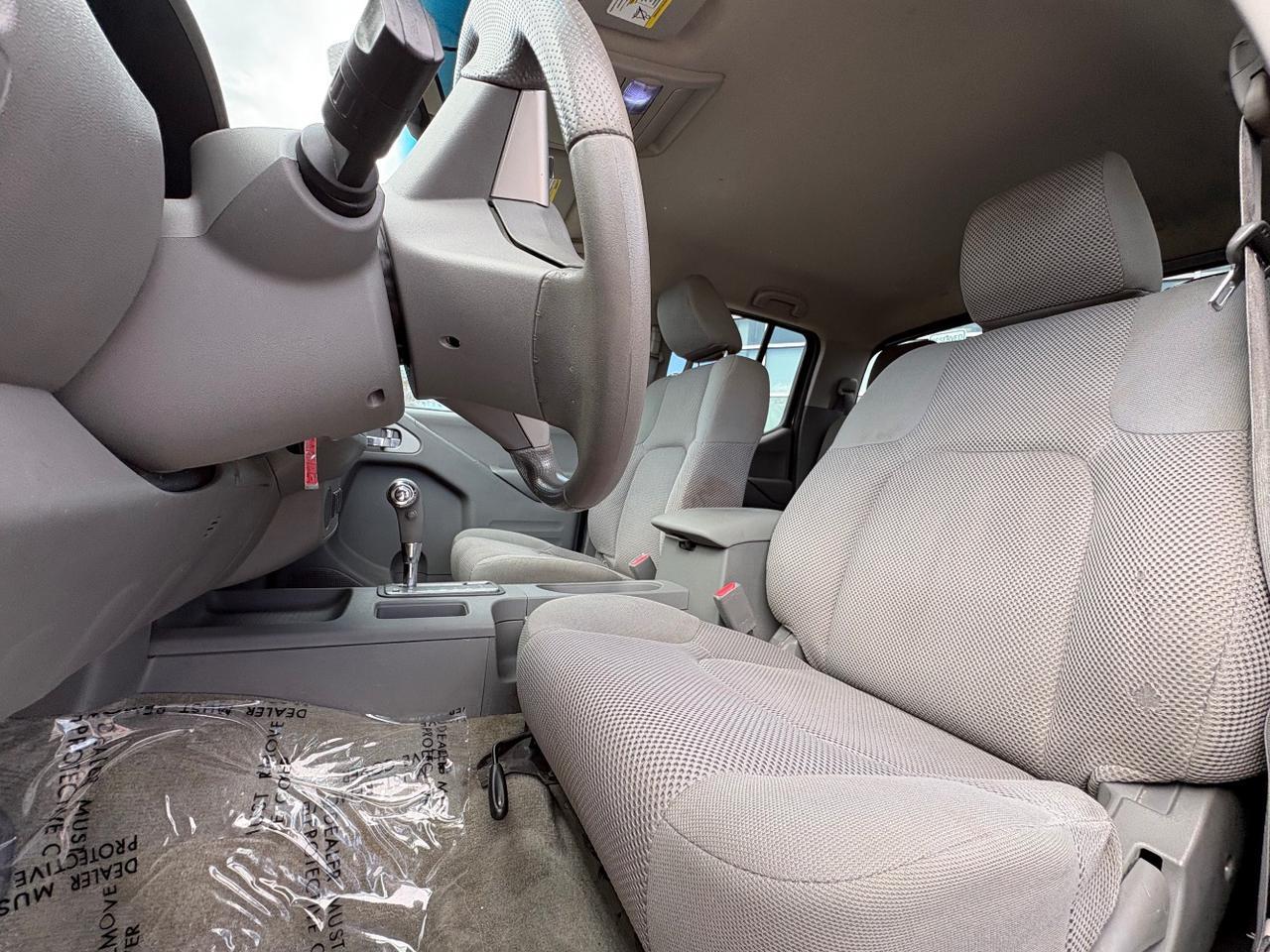 2016 Nissan Frontier SV Crew Cab LWB 5AT Austin TX