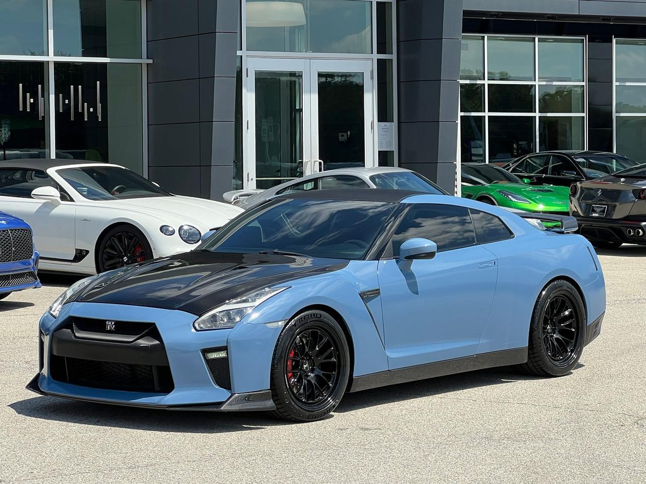 2016 Nissan GT-R Black Edition