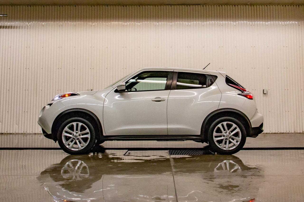 2016 Nissan JUKE SV Red Deer AB