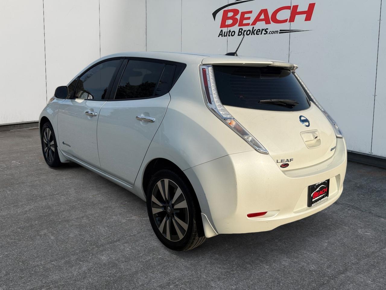 2016 Nissan LEAF SV, ELECTRIC VEHICLE, HEATED SEATS, HEATED STEERING WHEEL, NAVIGATION, BLUETOOTH, POWER/HEATED MIRRORS, USB, BACKUP CAMERA, CLEAN CARFAX, LOW MILES!