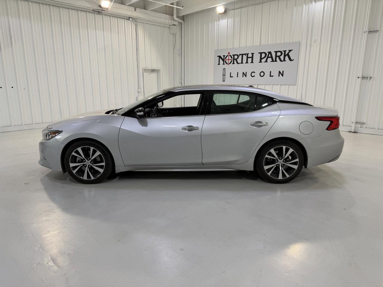 2016 Nissan Maxima 3.5 Platinum
