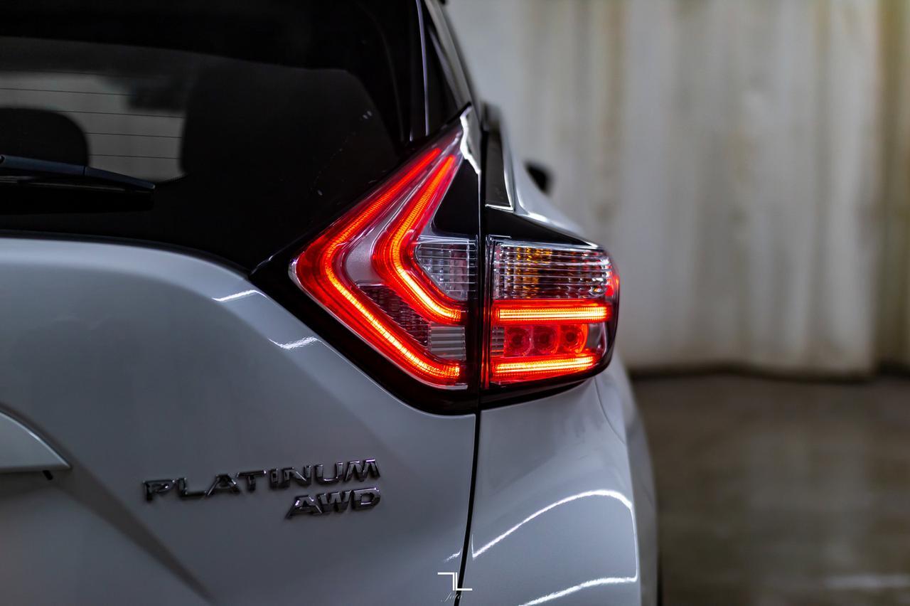 2016 Nissan Murano AWD Platinum Leather Roof Nav BCam Red Deer AB