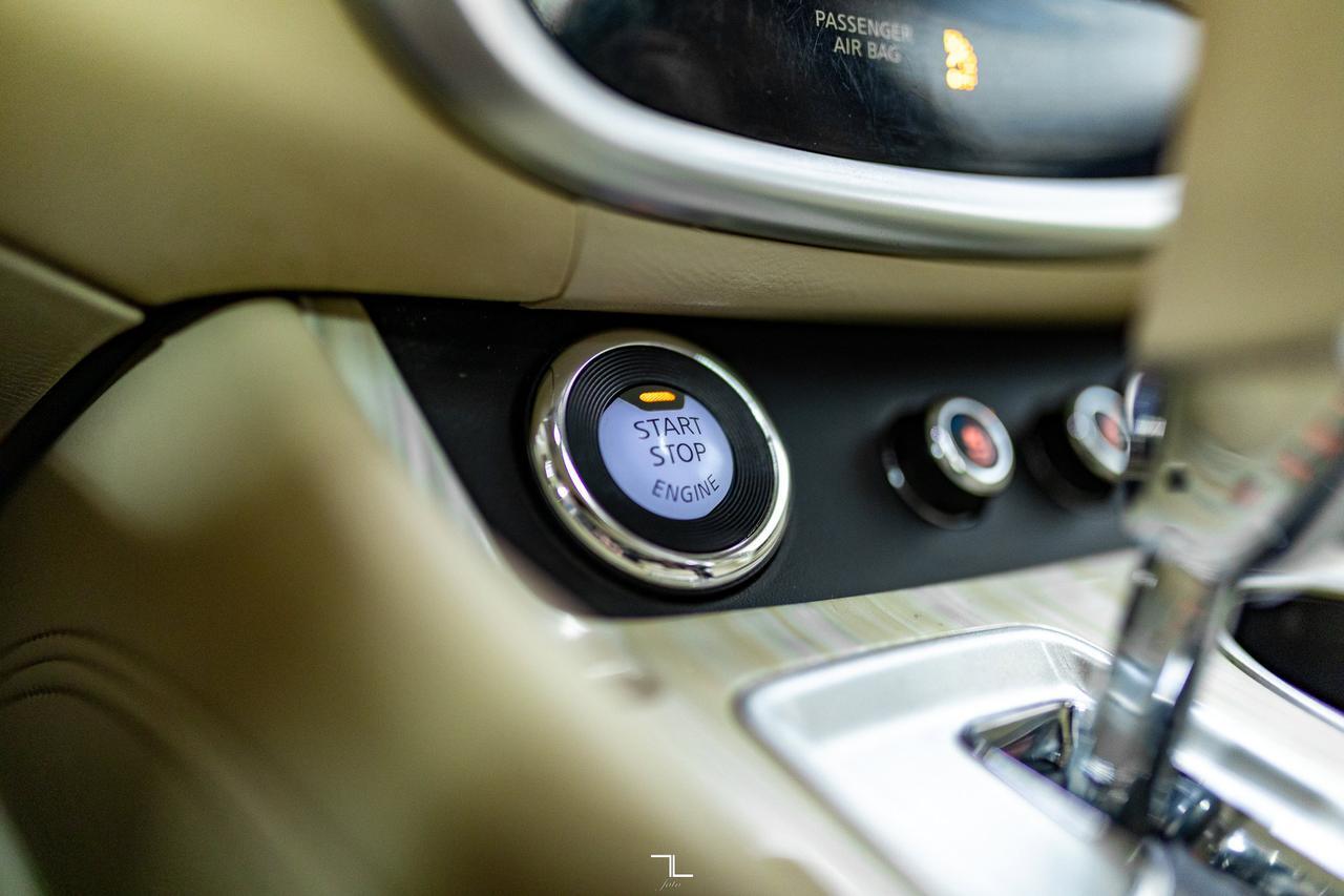 2016 Nissan Murano AWD Platinum Leather Roof Nav BCam Red Deer AB